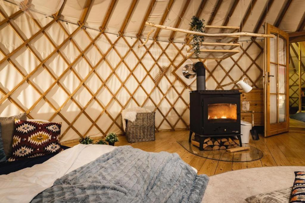 Jurta V Rokli Glamping Praga